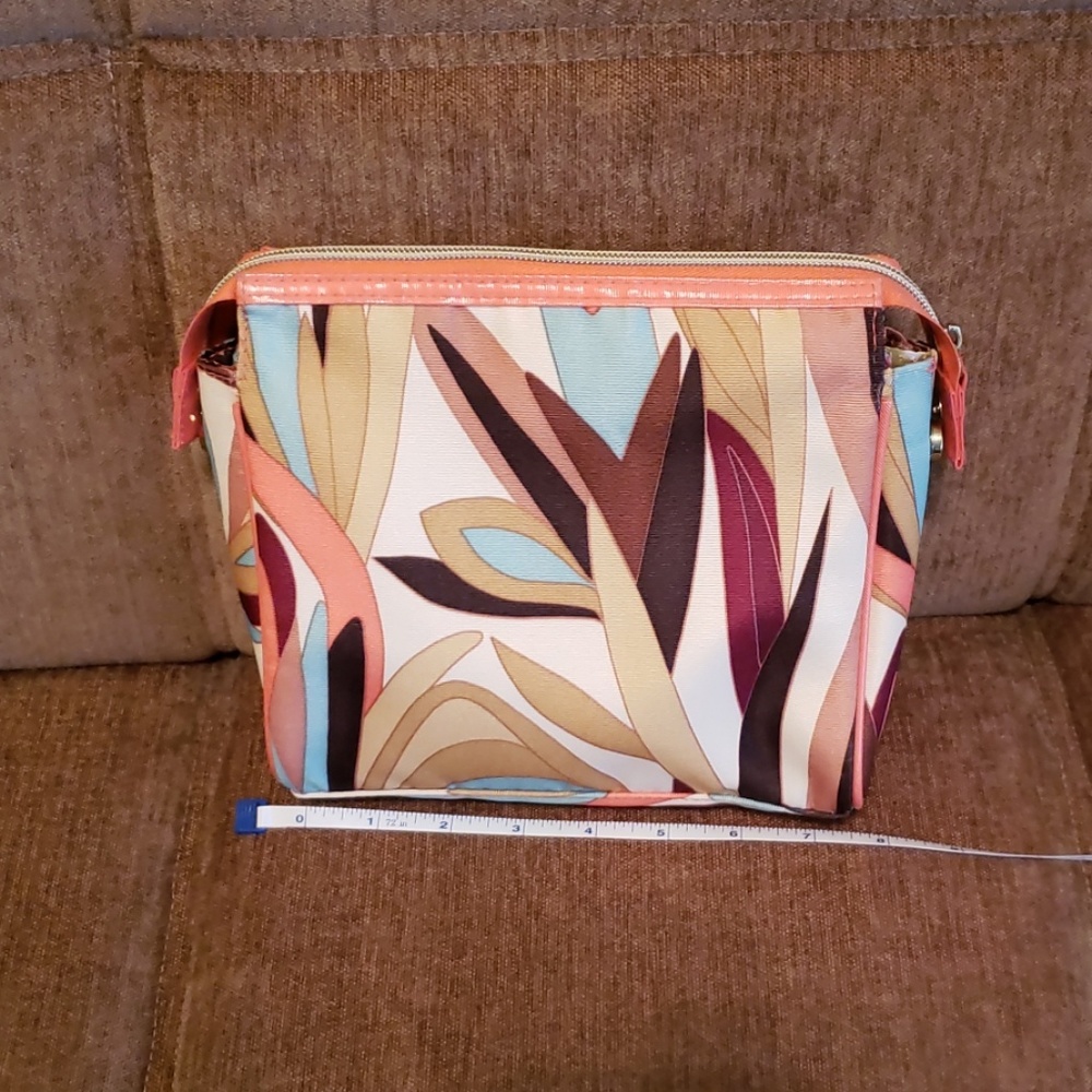 Cosmetics bag
